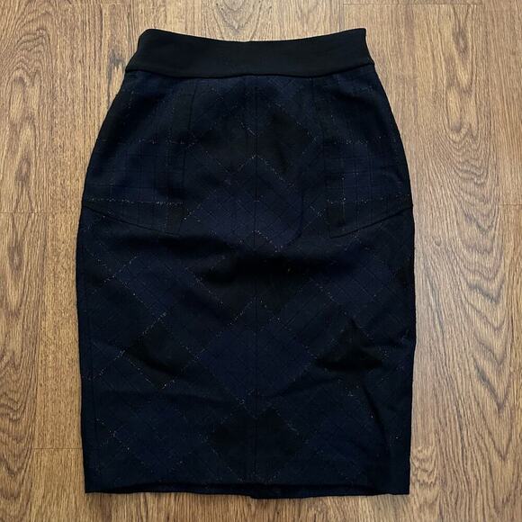 Diane von Furstenberg Blue lined Pencil Skirt size 4 career casual business - Picture 2 of 13